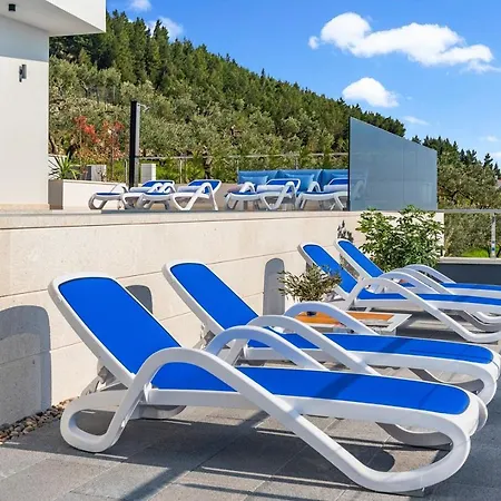 New Luxury Sagnia, 4 En-suite Bedrooms, Sea Views Villa *
