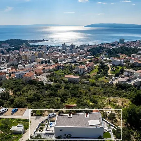 New Luxury Sagnia, 4 En-suite Bedrooms, Sea Views *